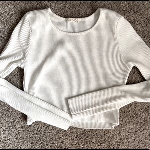 Ribbed White Croptop🤍